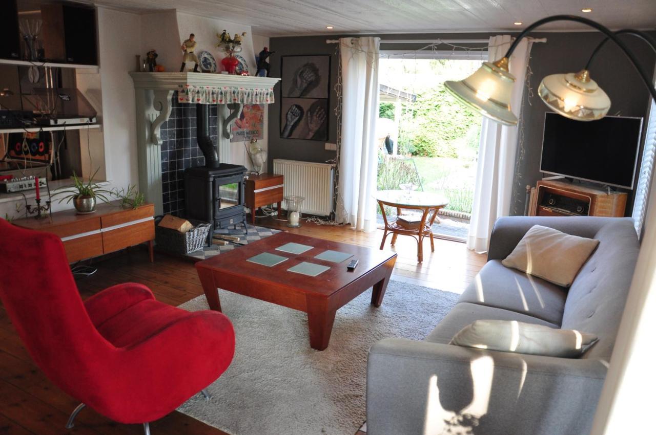 Sfeervol, Ruim En Luxe Chalet In Bosrijke Omgeving Villa Diessen Esterno foto